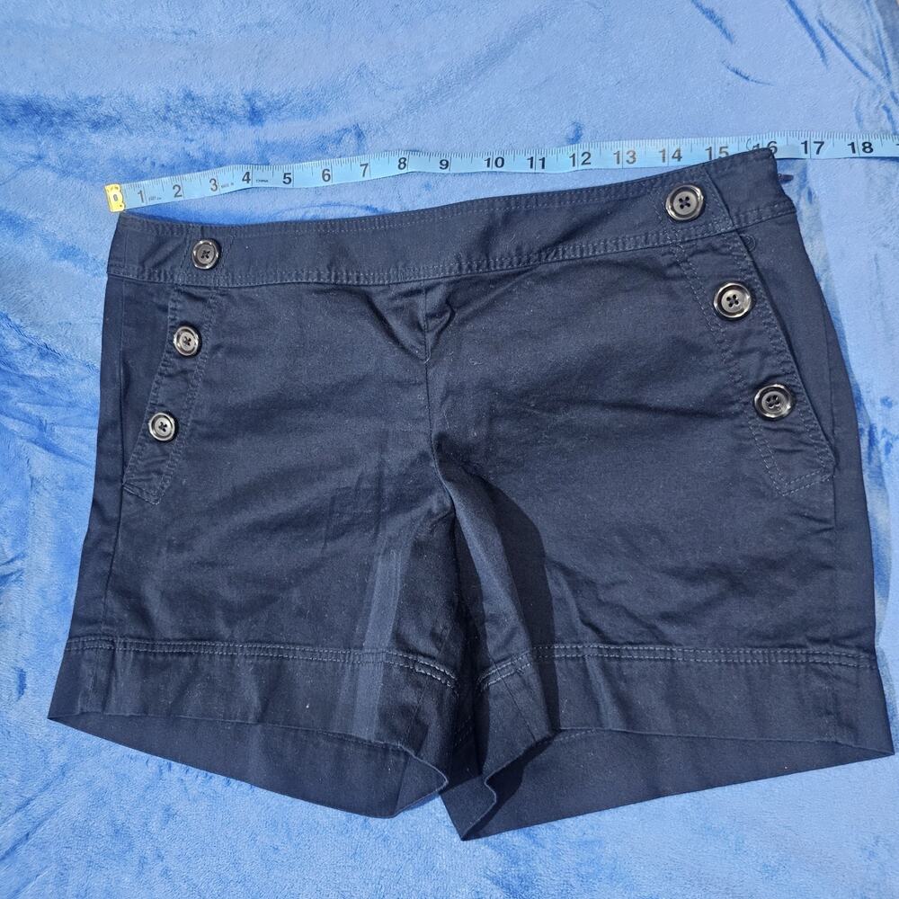 Ann Taylor Signature SIze 8 Petite Navy Shorts 4.5 Inseam